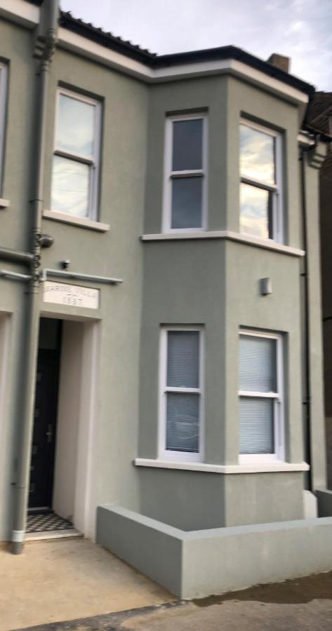 Marine Villa Hotel & Suites - Close To Beach, Train Station & Southend Airport Eksteriør billede